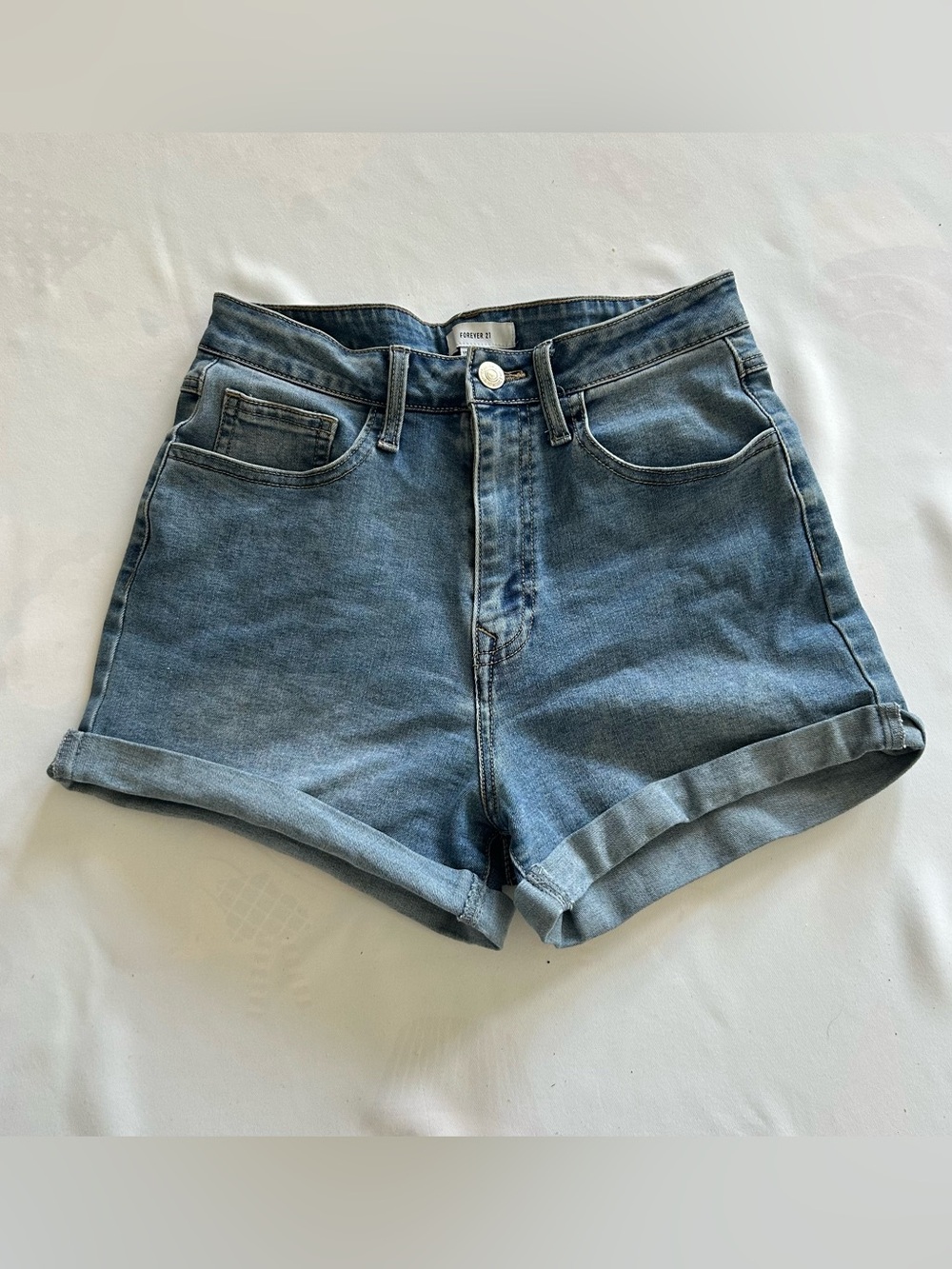 NWOT Forever21 Size 28 Jean Denim Shorts Mini y2k Summer Spring Fall Medium Wash